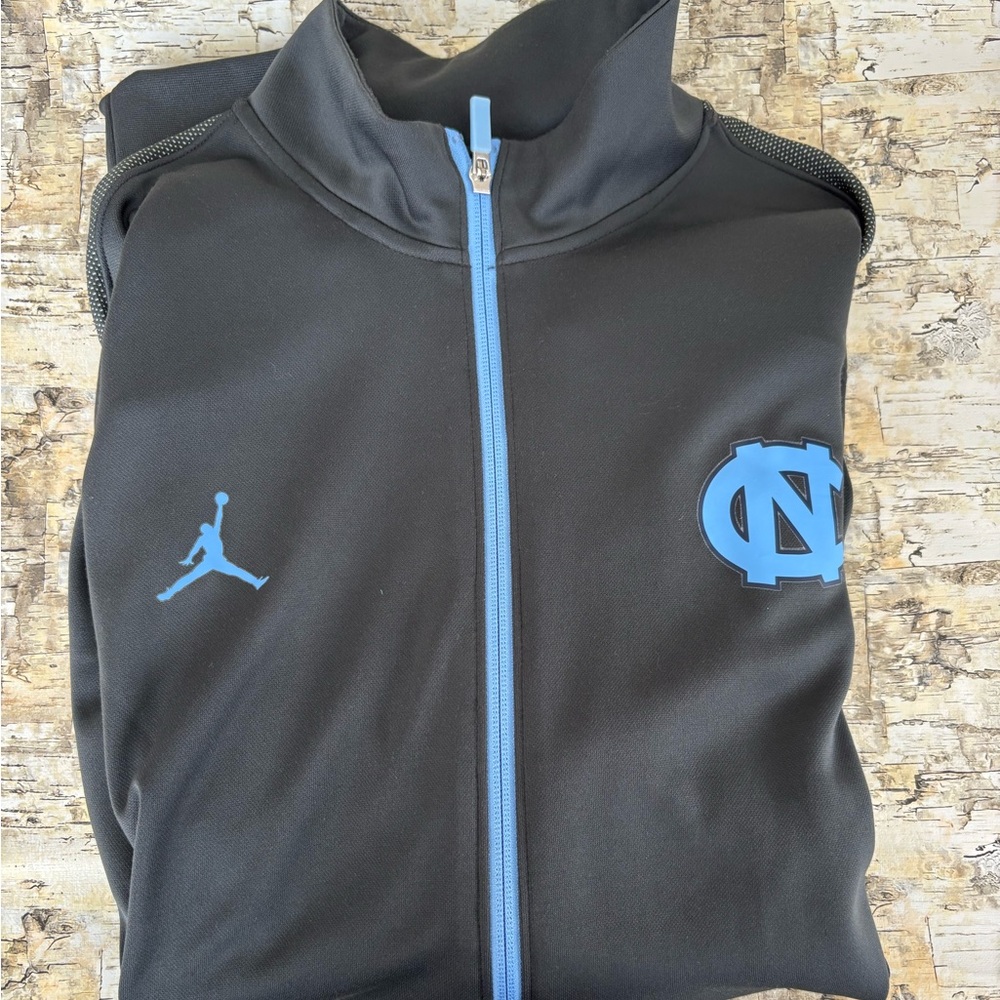 Men’s North Carolina (NC) Dri Fit Full zip jacket